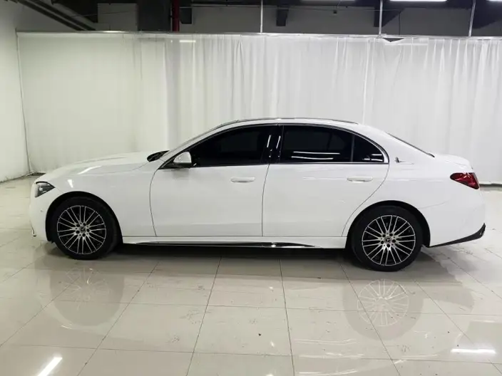 Mercedes-Benz C-Class 2025 Model Facelift C 260 L Sports Edition – фото 4