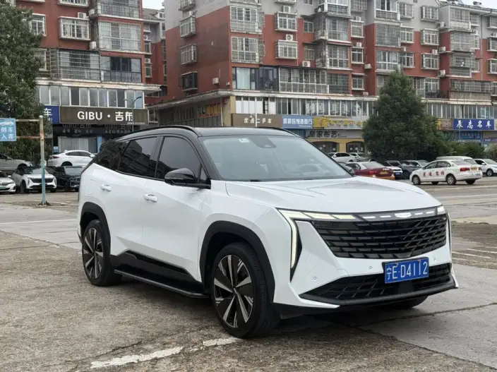 Geely Boyue L 2023 Model 1.5TD DCT Noble Model – фото 3