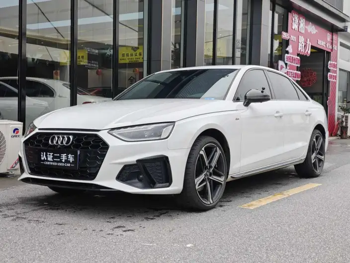 Audi A4 L 2024 Model 40 TFSI Luxury Dynamic Model – фото 1