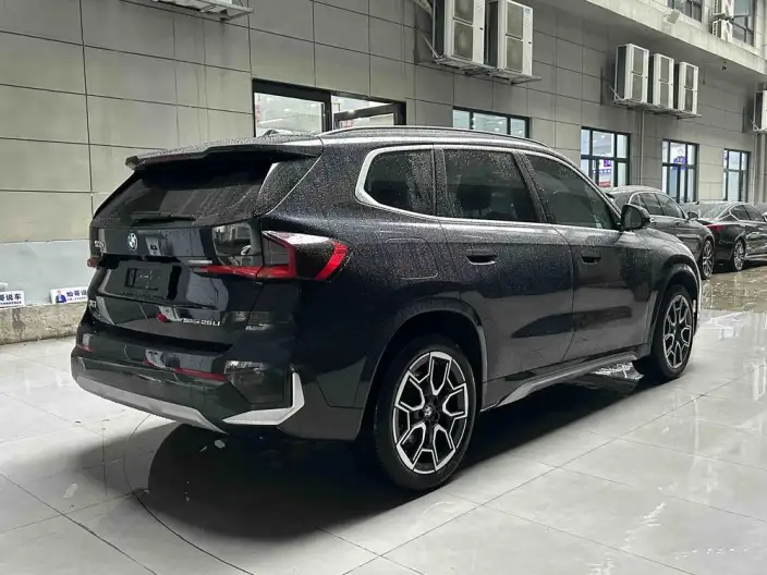 BMW X1 2025 Model sDrive25Li X Design Set – фото 4