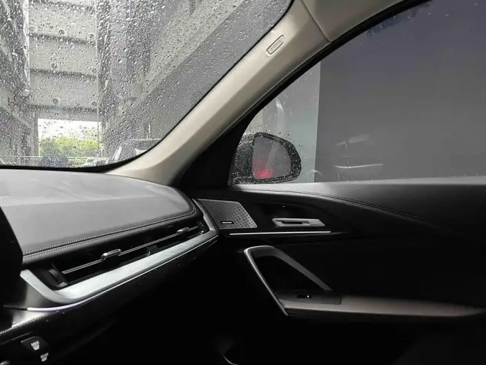 BMW X1 2025 Model sDrive25Li X Design Set – фото 9