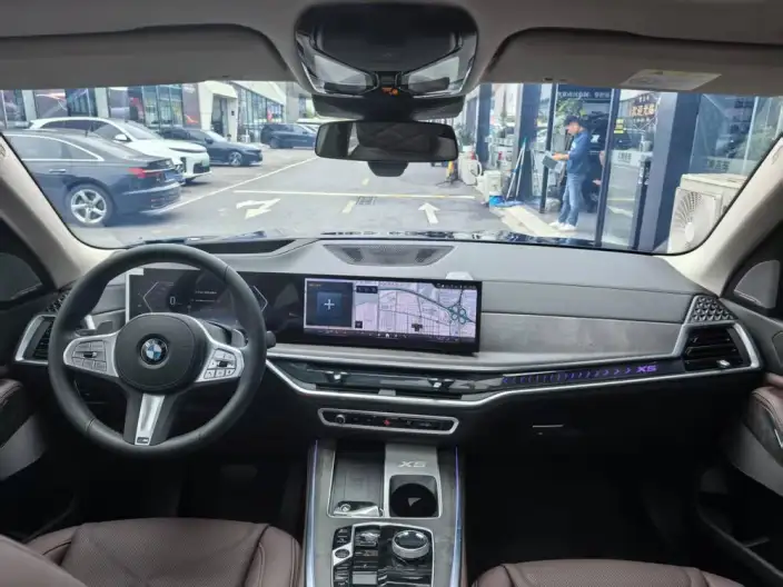 BMW X5 2026 Model Facelift xDrive30Li Exclusive Model M Sports Night Set – фото 7
