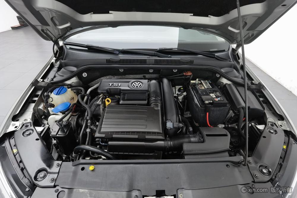 Volkswagen Sagitar 2018 280TSI DSG Spark – фото 5