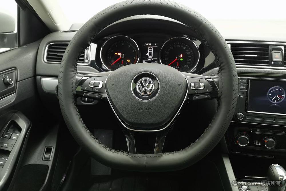Volkswagen Sagitar 2018 280TSI DSG Spark – фото 14