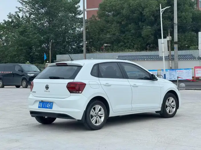 Polo 2023 Model Facelift Plus 1.5L Automatic Indulge in Music Letterpress – фото 6