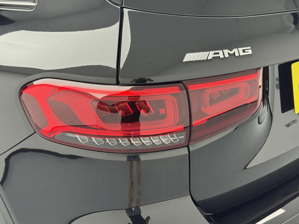 Mercedes-Benz GLB AMG 2022 AMG GLB 35 4MATIC – фото 13
