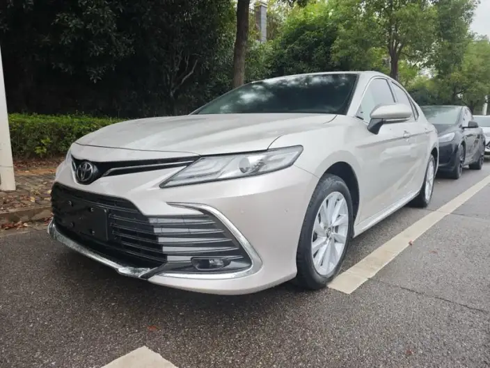 Toyota Camry 2023 Model 2.0G Deluxe Edition – фото 10