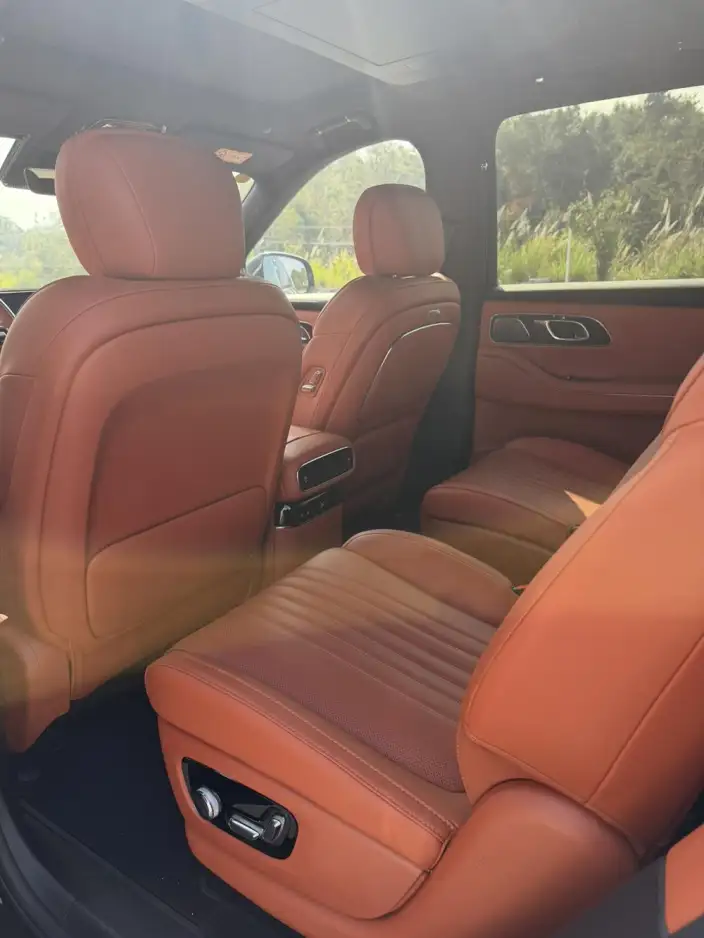 Geely M9 2025 Model 210km 4WD Pilot Edition – фото 8