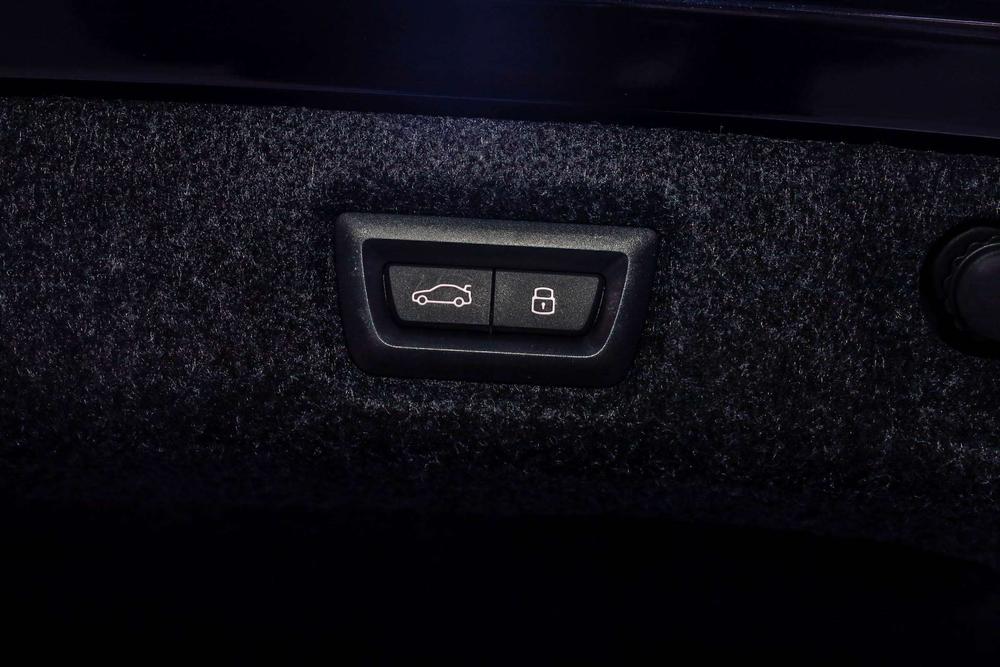 BMW 5 Series PHEV Модель 2022 года 二 раз комплектация 535Le M Sports Set – фото 10