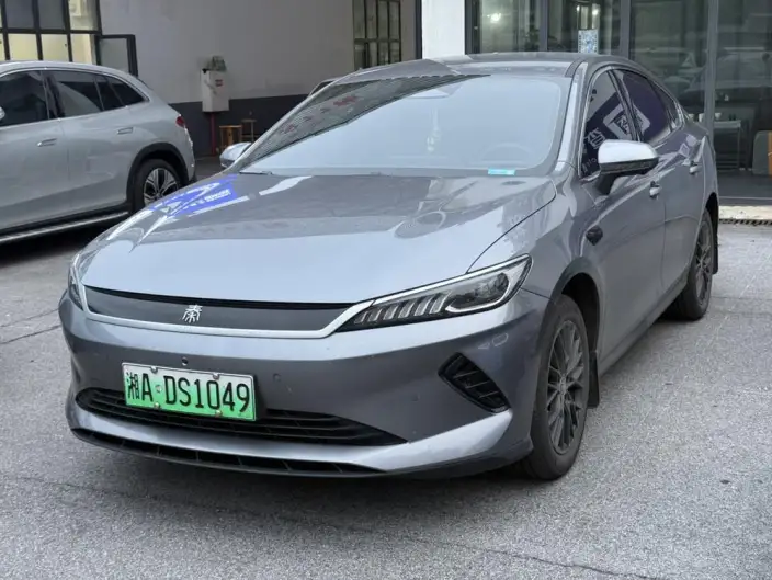 Qin Plus EV 2025 Model Smart Driving Edition 510KM Leading Model – фото 1