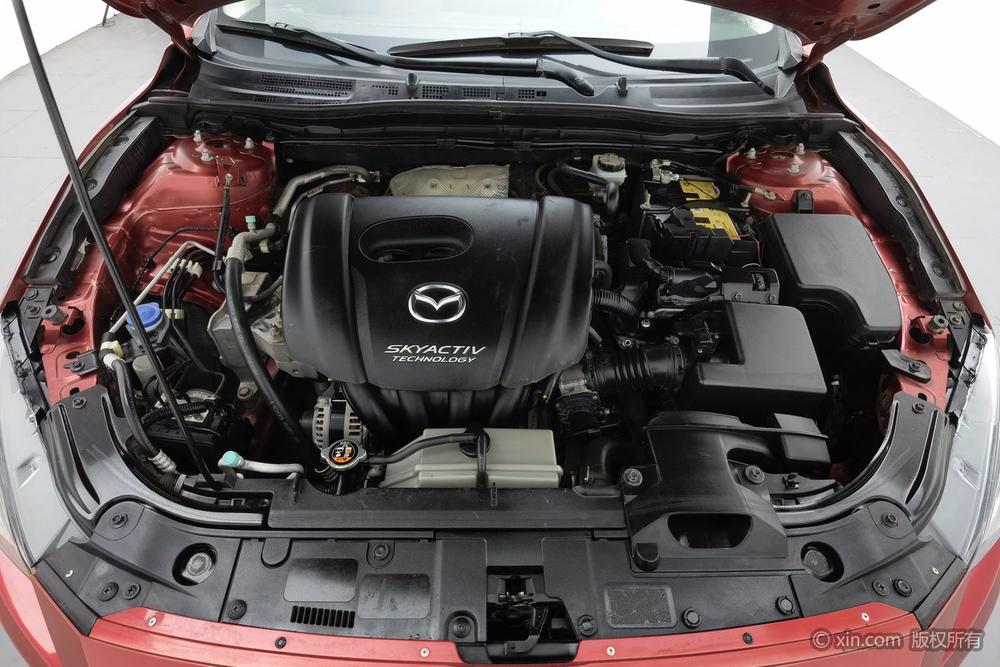 Mazda3 Axela 2016 Sedan 1.5L Automatic Luxury – фото 5
