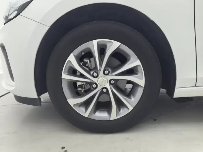 Buick Verano 2023 Model Pro 533T Lexiang Edition – фото 9