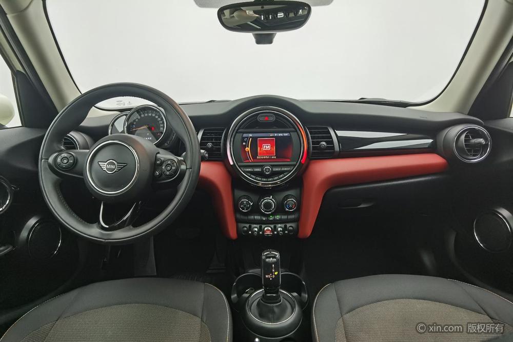 MINI 2020 1.5T ONE PLUS 5-door – фото 12