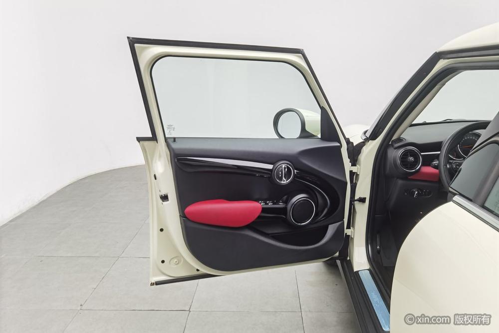 MINI 2020 1.5T ONE PLUS 5-door – фото 21