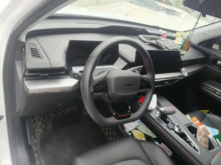 Changan Auchan Z6 2022 Model Blue whale 1.5T DCT Smart Edition Model – фото 7