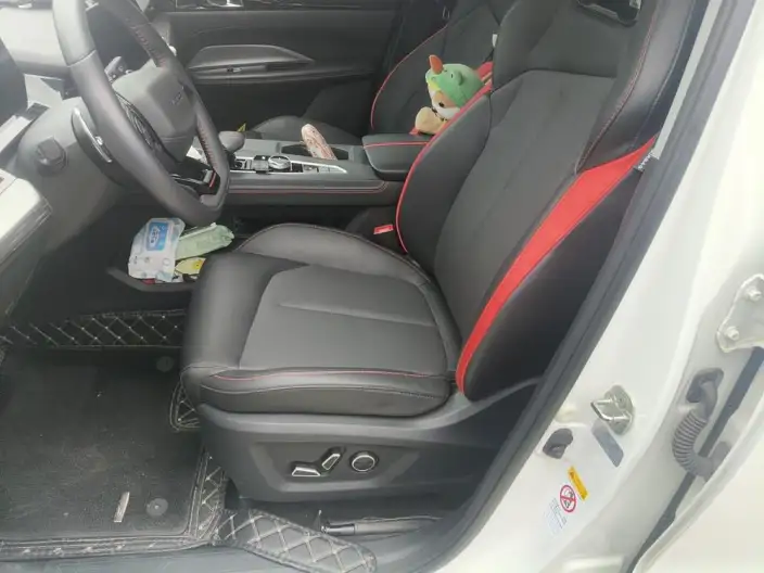 Changan Auchan Z6 2022 Model Blue whale 1.5T DCT Smart Edition Model – фото 10