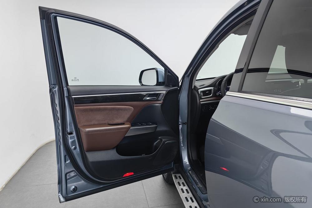 GAC GS8 2017 320T 2WD Luxury Connected 7-seater – фото 21