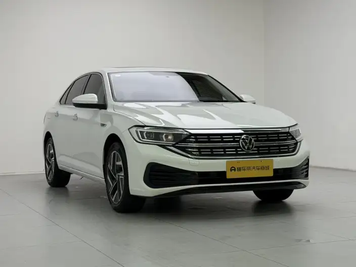 Volkswagen Sagitar 2023 Model 280TSI DSG Beyond Edition Lite – фото 3