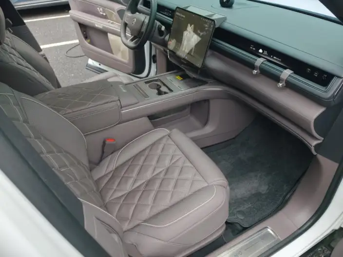 NIO ES8 2026 Model VI seat Executive Deluxe Edition – фото 7