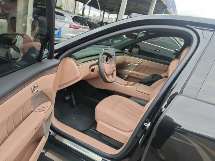 ONVO L90 2025 Model VI seat Edition Ultra – фото 6