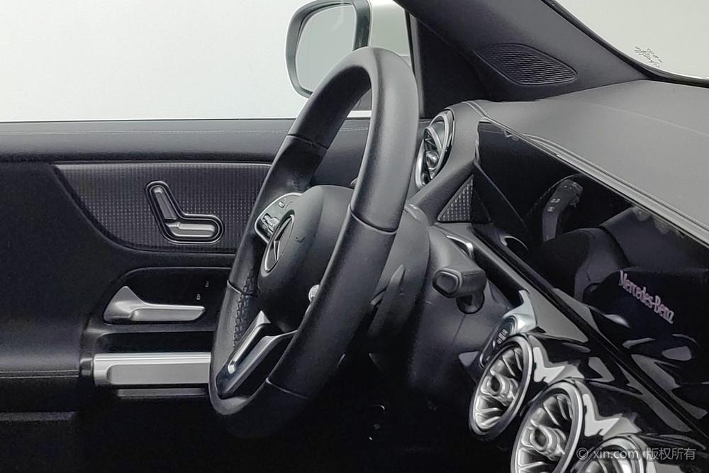 Mercedes-Benz GLB 2021 GLB 200 Sport – фото 17
