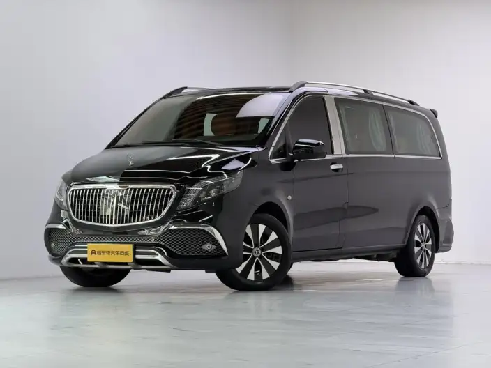 Viano 2023 Model 2.0T Elite Edition 7 seat