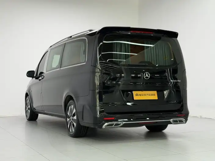 Viano 2023 Model 2.0T Elite Edition 7 seat – фото 5