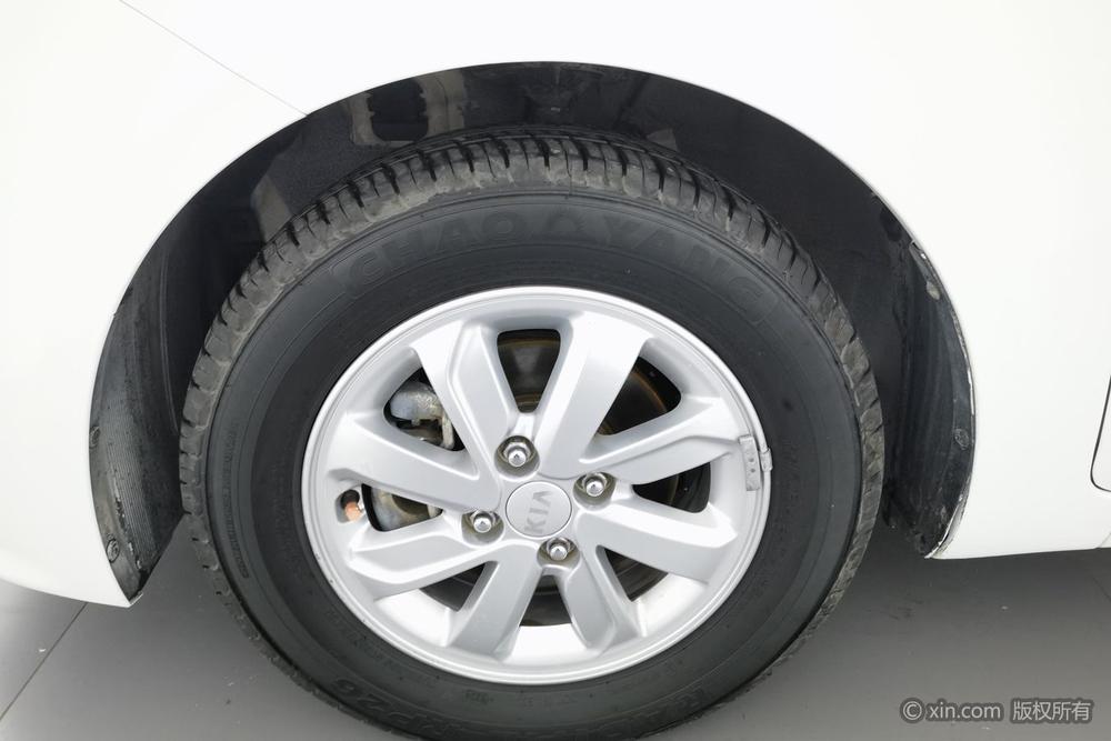 Kia K2 2015 Sedan 1.4L MT GLS – фото 9