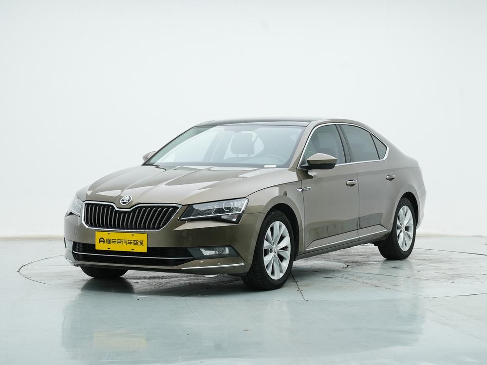 Skoda Superb 2018 TSI330 DSG Comfort China V – фото 1