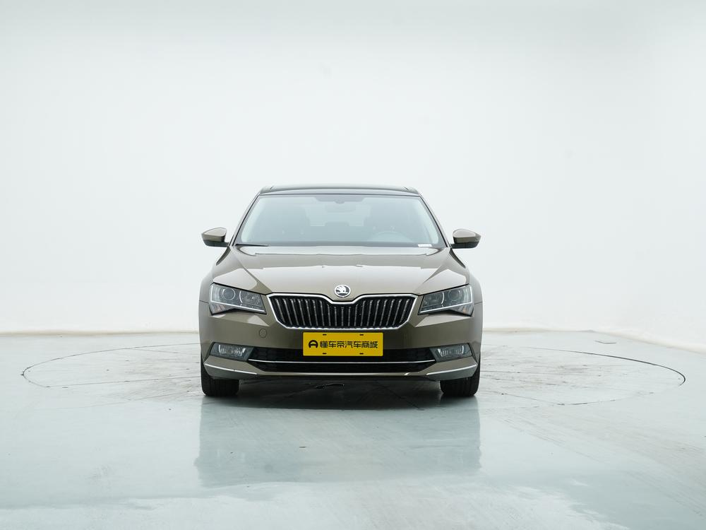 Skoda Superb 2018 TSI330 DSG Comfort China V – фото 2
