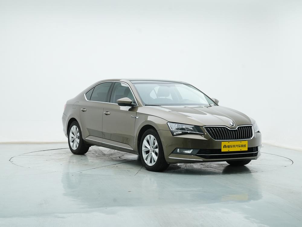 Skoda Superb 2018 TSI330 DSG Comfort China V – фото 3