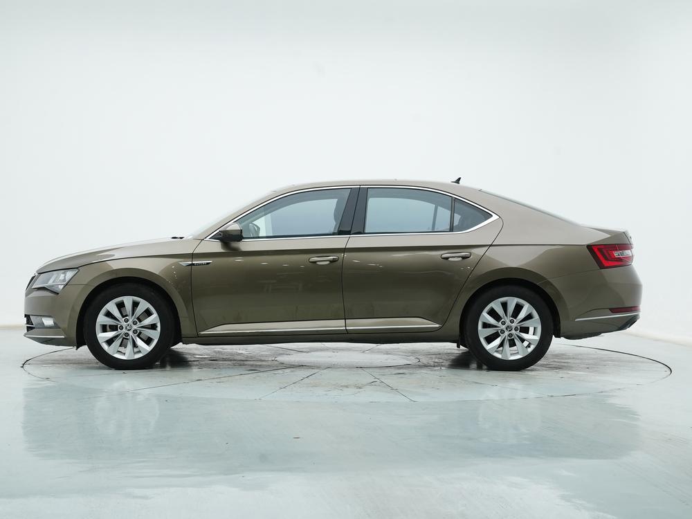 Skoda Superb 2018 TSI330 DSG Comfort China V – фото 4