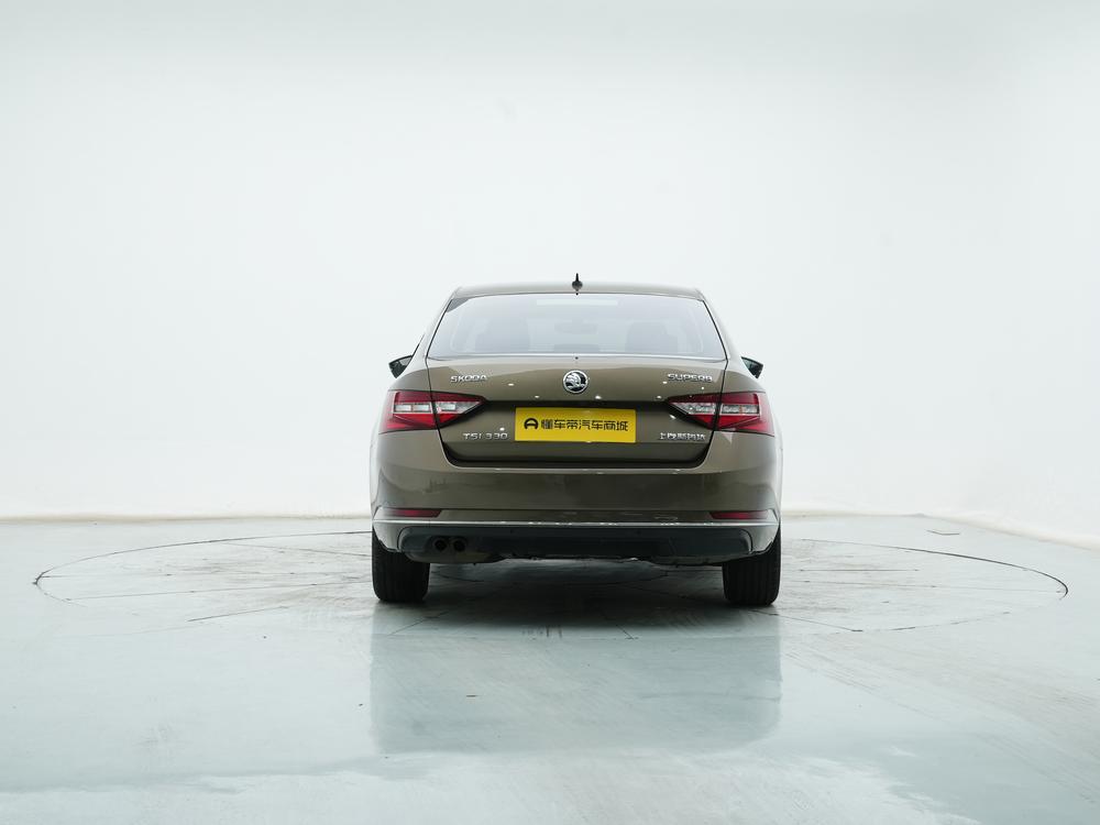 Skoda Superb 2018 TSI330 DSG Comfort China V – фото 6