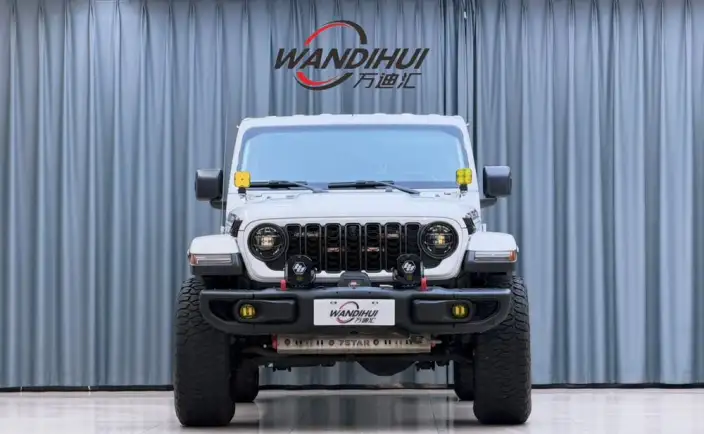 Jeep Wrangler 2021 Model 2.0T Automatic 4WD 5 seat Parallel Imported – фото 2