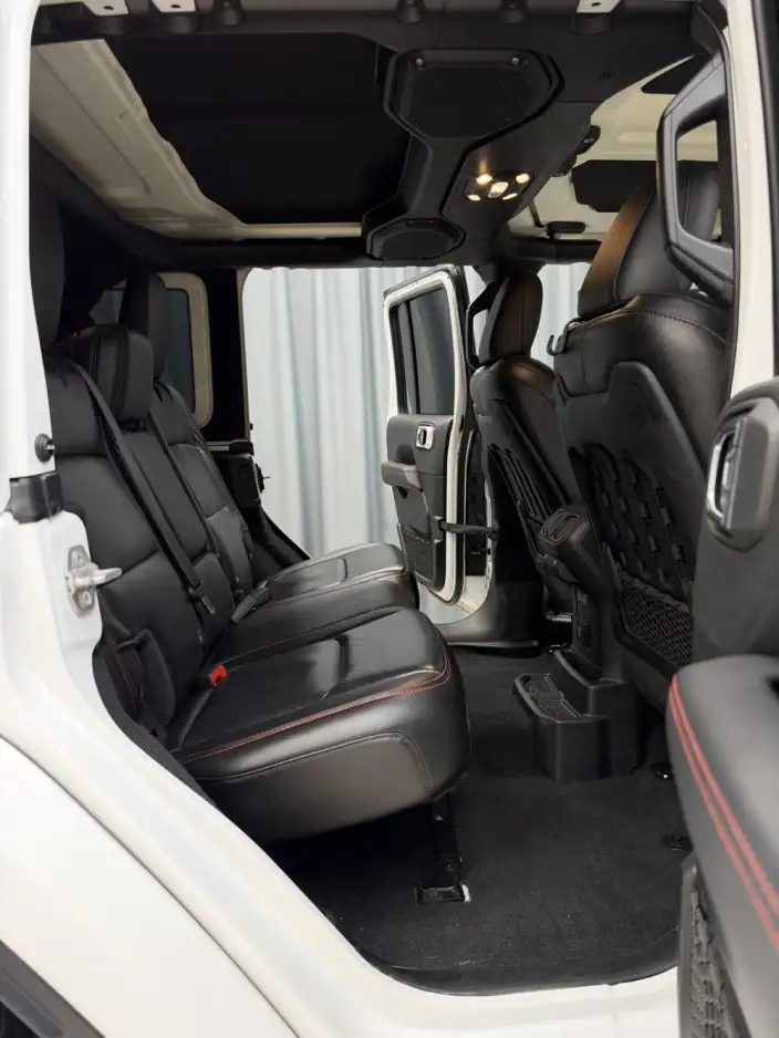 Jeep Wrangler 2021 Model 2.0T Automatic 4WD 5 seat Parallel Imported – фото 8