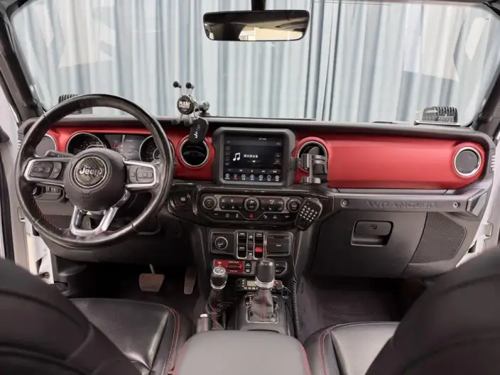 Jeep Wrangler 2021 Model 2.0T Automatic 4WD 5 seat Parallel Imported – фото 10