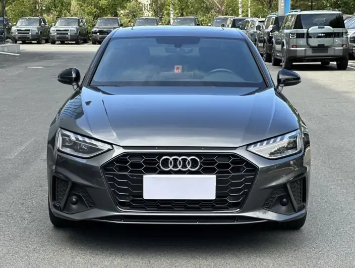 Audi A4 L 2024 Model 40 TFSI Luxury Dynamic Model – фото 2