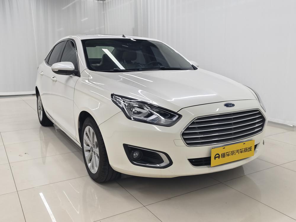 Ford Escort 2015 1.5L Automatic Fashion