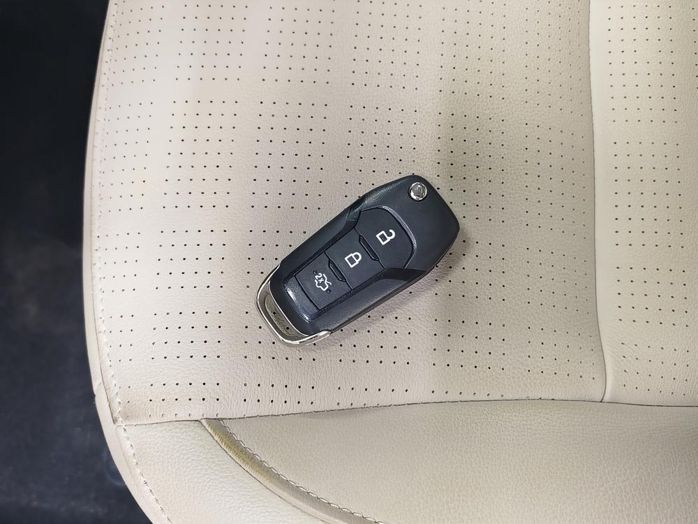 Ford Escort 2015 1.5L Automatic Fashion – фото 11