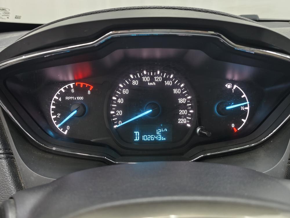 Ford Escort 2015 1.5L Automatic Fashion – фото 15