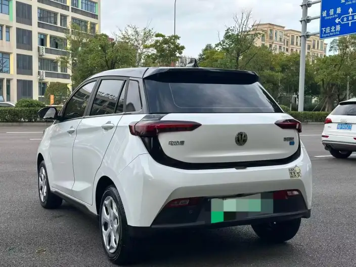 Young Guang Xiaoxin 2021 Model S400 4 seat – фото 4