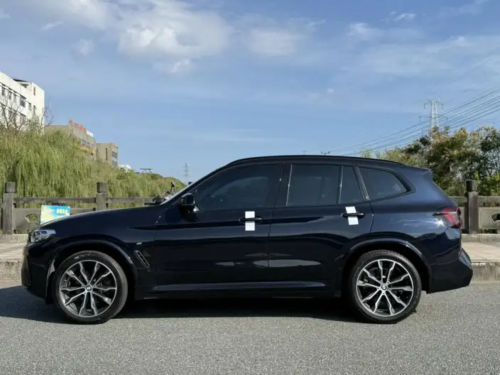 BMW X3 2022 Model xDrive30i Leading Model M Night Set – фото 4