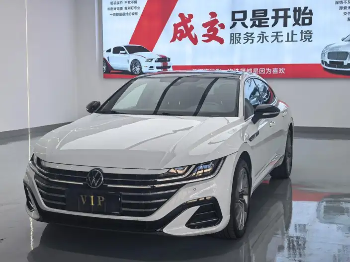 Volkswagen CC 2021 Model 380TSI Eye-catching version – фото 1