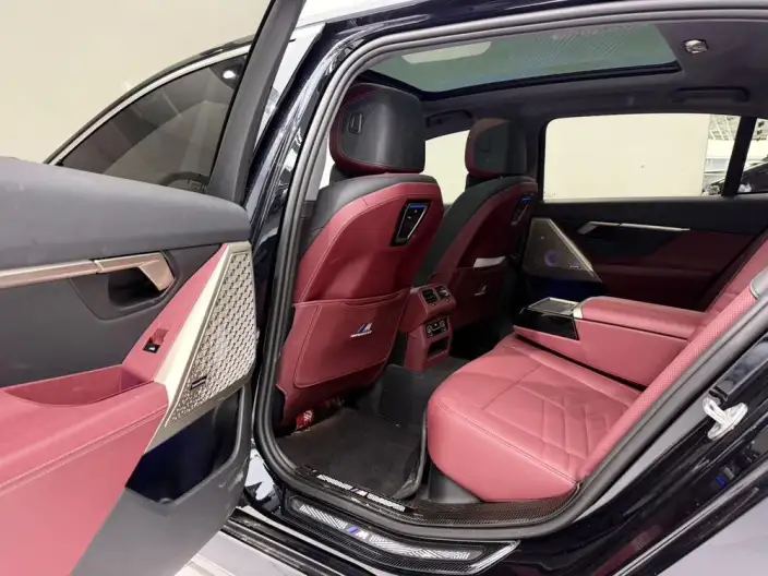 BMW 5 Series 2024 Model 530Li Exclusive Model M Sports Set – фото 10