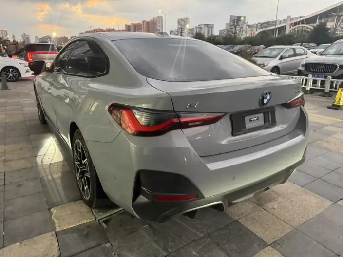 BMW i4 2023 Model eDrive40 – фото 4