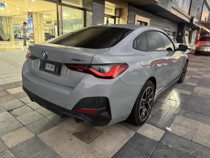 BMW i4 2023 Model eDrive40 – фото 6