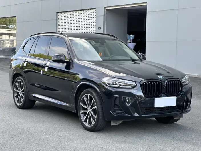 BMW X3 2023 Model xDrive30i Exclusive Model M Night Set – фото 3