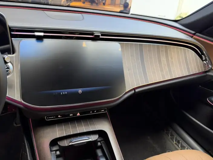 Mercedes-Benz E-Class 2024 Model E 300 L Fashion Model sedan – фото 9