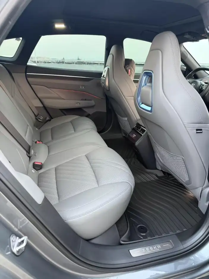 ZEEKR 001 2024 Model WE Edition 100kWh Rear Drive – фото 6