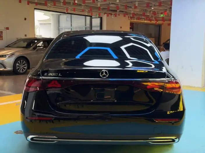 Mercedes-Benz E-Class 2024 Model Facelift E 300 L Fashion Model sedan – фото 5
